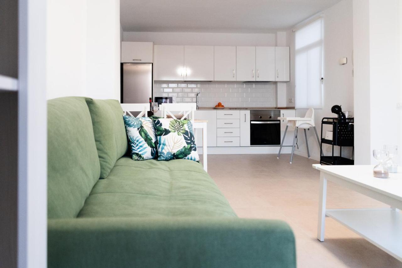 Homeforguest Atico Martina Con Terraza En Los Cristianos Los Cristianos  Εξωτερικό φωτογραφία